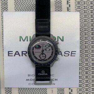 Swatch x Omega MISSION TO EARTHPHASE